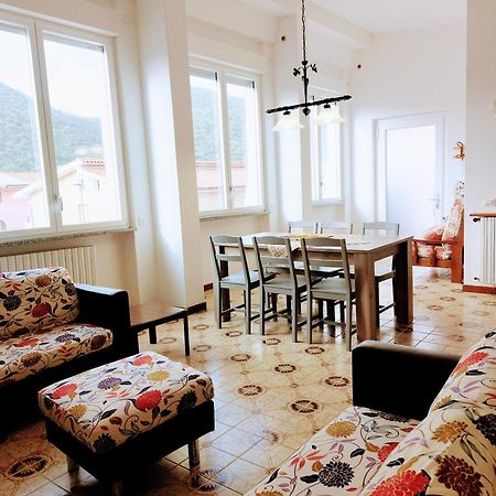Casa Vacanze Sole E Mare 툴라다 외부 사진