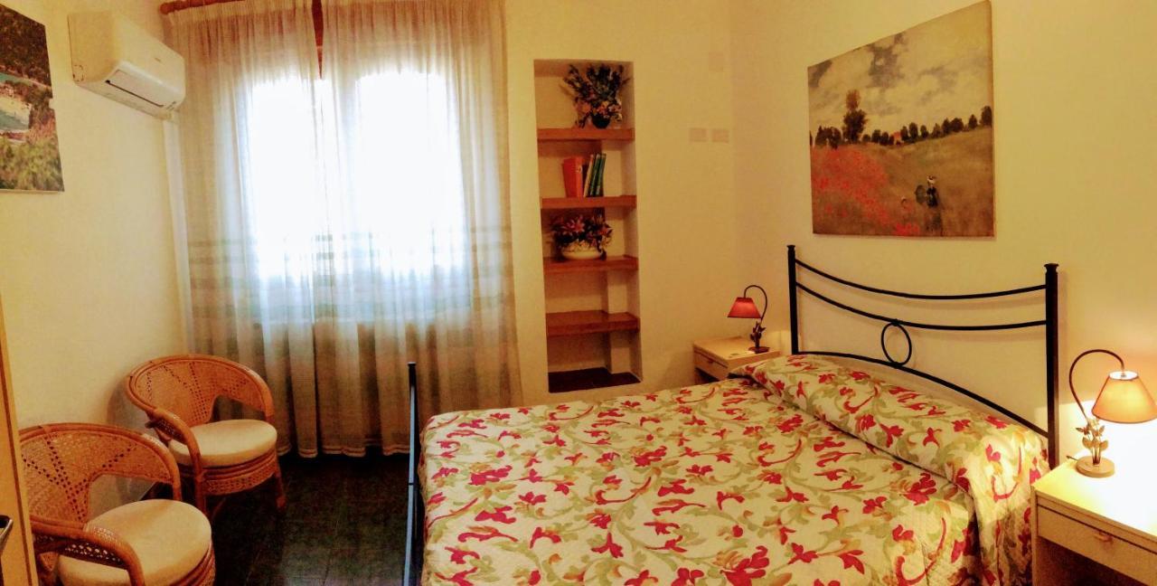 Casa Vacanze Sole E Mare 툴라다 외부 사진