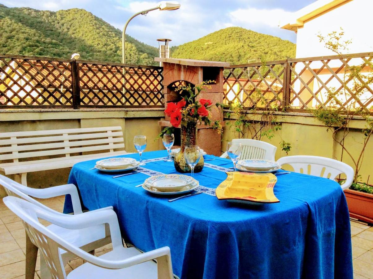 Casa Vacanze Sole E Mare 툴라다 외부 사진