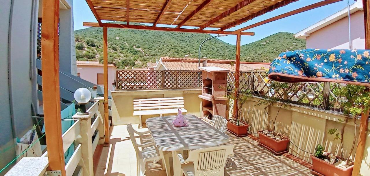 Casa Vacanze Sole E Mare 툴라다 외부 사진