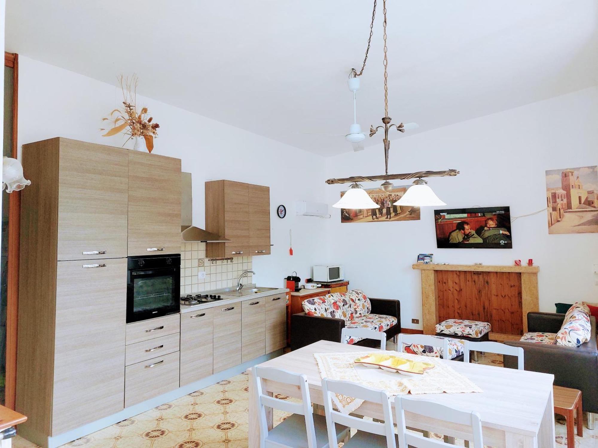 Casa Vacanze Sole E Mare 툴라다 외부 사진