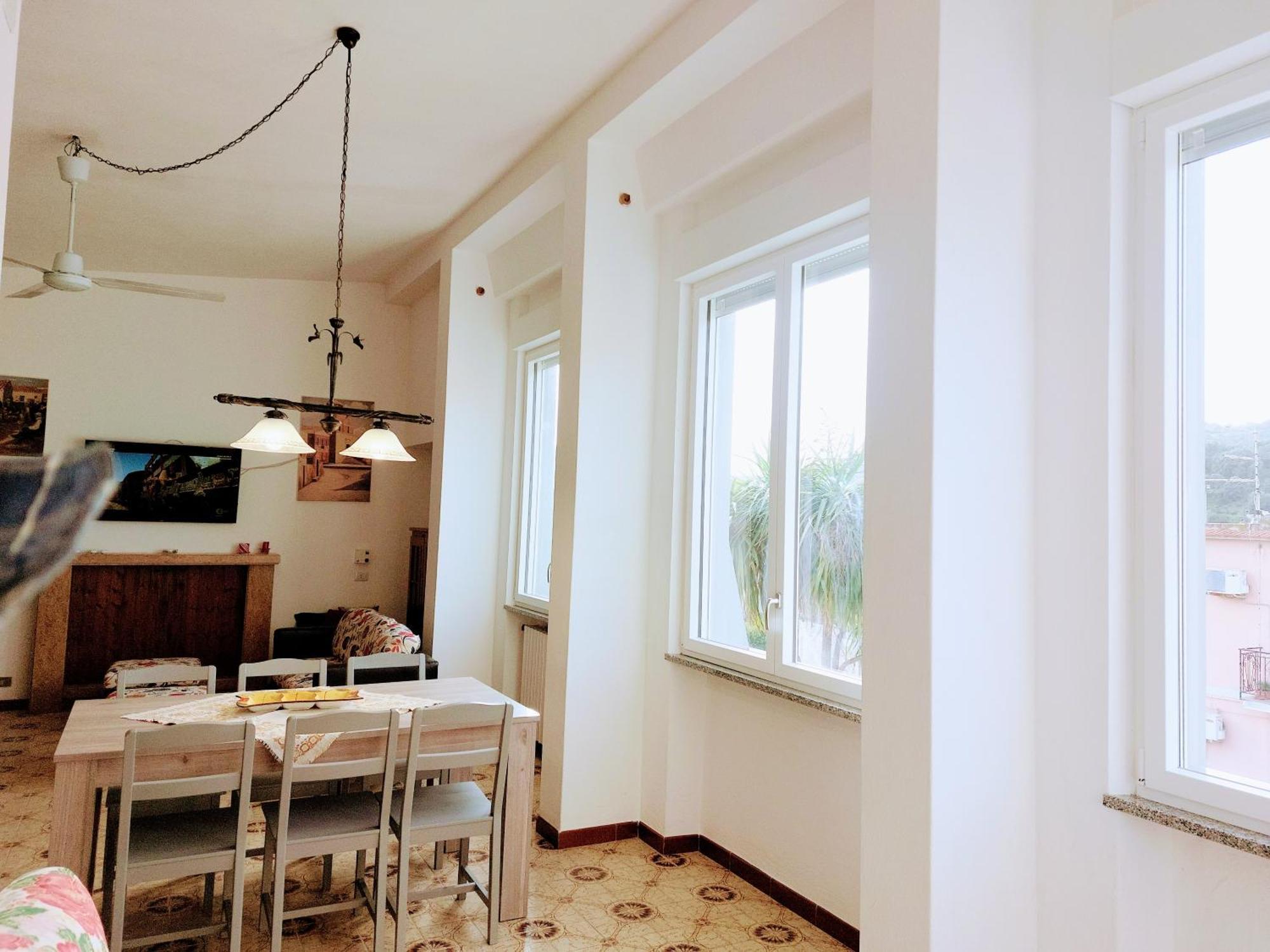 Casa Vacanze Sole E Mare 툴라다 외부 사진