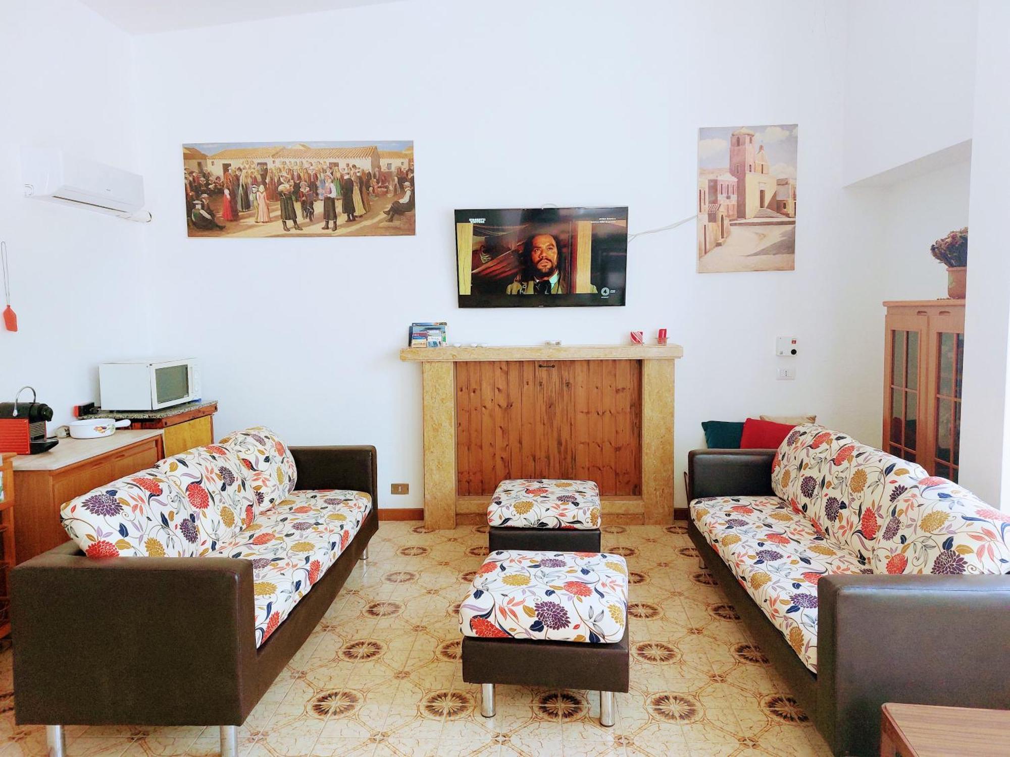 Casa Vacanze Sole E Mare 툴라다 외부 사진